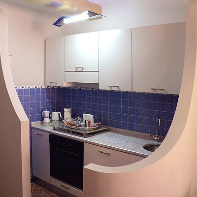 common area, the kitchen