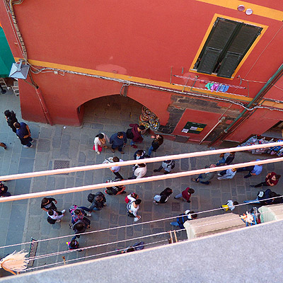 common area, view on Piazza Marconi